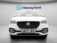 Begagnad MG HS Excite 162 HK (119 kW) 2023 Vit SUV