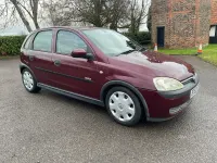 Used Vauxhall Corsa Elegance 79 HP (58 kW) 2003 Red Hatchback