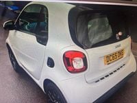 Used Smart ForTwo Coupé Premium 90 HP (66 kW) 2015 White Coupe