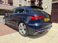Begagnad Audi A3 S-Line 190 HK (139 kW) 2017 Blå Halvkombi