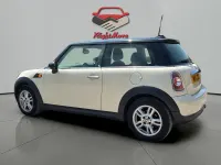 Used Mini Cooper Hatch 122 HP (89 kW) 2012 White Hatchback