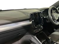 Usado Volvo XC40 Plus 161 HP (118 kW) 2023 Azul SUV