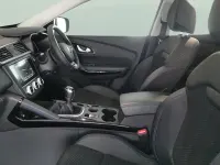 Usado Renault Kadjar Version S 116 HP (85 kW) 2019 Cinzento SUV