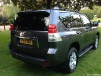 Used Toyota Land Cruiser 190 HP (139 kW) 2011 SUV