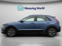 Used Kia e-Niro 147 kW (201 HP) 2023 Blue SUV