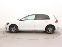 Used VW Golf VII SE 125 HP (91 kW) 2017 White Hatchback