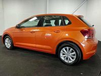 Used VW Polo SE 65 HP (47 kW) 2018 Orange Hatchback