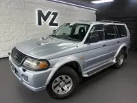 Used Mitsubishi Shogun 114 HP (83 kW) 2004 Silver SUV