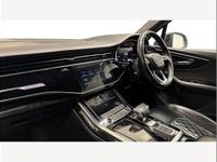 Used Audi SQ7 Comfort 500 HP (367 kW) 2022 Black SUV
