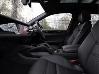 Begagnad Porsche Cayenne Black Edition 464 HK (341 kW) 2025 Vit SUV