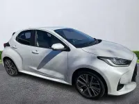 Second-hand Toyota Yaris Hybrid 116 CP (85 kW) 2022 Alb Hatchback