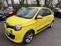 Used Renault Twingo Dynamique 70 HP (51 kW) 2016 Yellow Hatchback