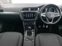 Second-hand VW Tiguan Active 150 CP (110 kW) 2021 Gri SUV