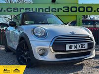 Begagnad Mini Cooper Hatch 2014 Silver Halvkombi