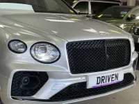 Used Bentley Bentayga 550 HP (404 kW) 2020 Grey SUV