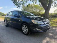 Used Vauxhall Astra 2011 Blue Hatchback