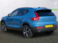 Second-hand Volvo XC40 Plus 163 CP (119 kW) 2022 Albastru SUV