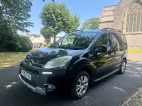 Used Citroën Berlingo XTR 90 HP (66 kW) 2012 Black MPV