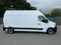 Used Renault Master Business 2020 White MPV