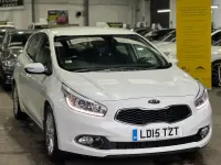 Używany Kia Ceed 2015 Biały Hatchback