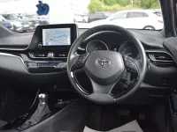 Used Toyota C-HR Design 122 HP (89 kW) 2023 Mauve/purple SUV