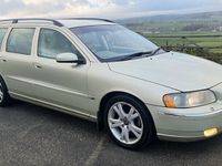 used Volvo V70 D5 SE 5dr Geartronic [185]