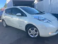 Gebraucht Nissan Leaf 80 kW (109 PS) 2013 Weiß Kleinwagen