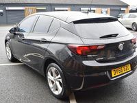 Used Vauxhall Astra SRi 150 HP (110 kW) 2016 Black Hatchback