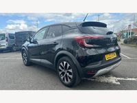 Used Renault Captur 142 HP (104 kW) 2023 Metallic  diamond black  SUV