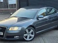 Begagnad Audi A8 Comfort 2010 Grå Sedan