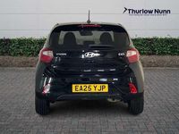 Usado Hyundai i10 Premium 63 HP (46 kW) 2025 Preto Citadino