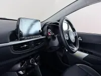 Used Kia Picanto X-Line 67 HP (49 kW) 2022 White Hatchback