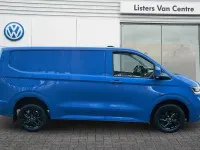 Begagnad VW Transporter Pro 2025 Blå Van