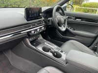 Begagnad Honda Civic Advance 2025 Blå Halvkombi