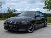 Usado BMW i4 Sport Line 210 kW (286 CV) 2024 Negro Berlina
