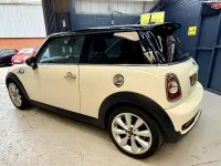 Used Mini Cooper S Hatch 184 HP (135 kW) 2013 White Hatchback