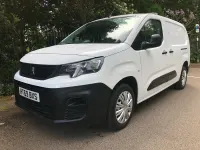 Used Peugeot Partner S 131 HP (96 kW) 2020 White MPV