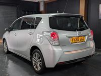 Used Toyota Verso Design 112 HP (82 kW) 2016 Silver MPV