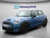 Usado Mini Cooper S Classic 178 HP (130 kW) 2022 Azul Citadino