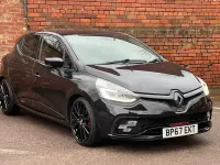 Usado Renault Clio IV Trophy 2018 Preto Citadino