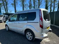 Used Ford Tourneo Connect Titanium 100 HP (73 kW) 2017 Silver MPV