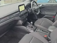 Used Ford Focus ST-Line 125 HP (91 kW) 2019 White Hatchback