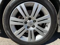 Used Vauxhall Vectra Elite 184 HP (135 kW) 2007 Silver Hatchback