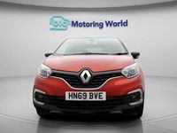 Used Renault Captur Iconic 90 HP (66 kW) 2019 Red/black SUV