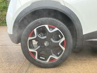 Used Vauxhall Mokka SRi 128 HP (94 kW) 2021 White SUV