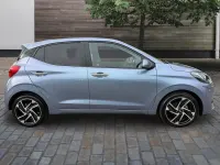 Used Hyundai i10 Premium 63 HP (46 kW) 2025 Blue Hatchback