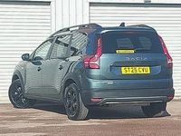 Used Dacia Jogger Extreme 140 HP (102 kW) 2025 Green MPV