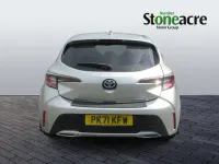 Used Toyota Corolla Design 184 HP (135 kW) 2021 Silver Hatchback