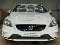 Used Volvo V40 R-Design 115 HP (84 kW) 2015 White Hatchback