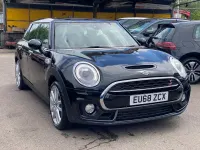 Used Mini Cooper Clubman Sport 2018 Black Estate